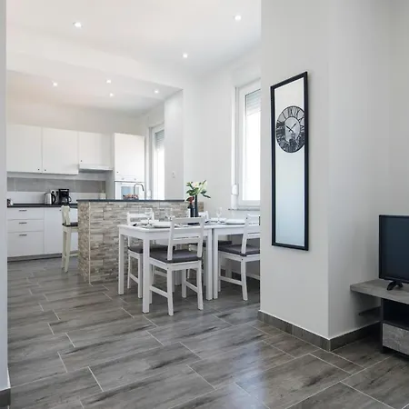 Apartament Pleasure Sea View *